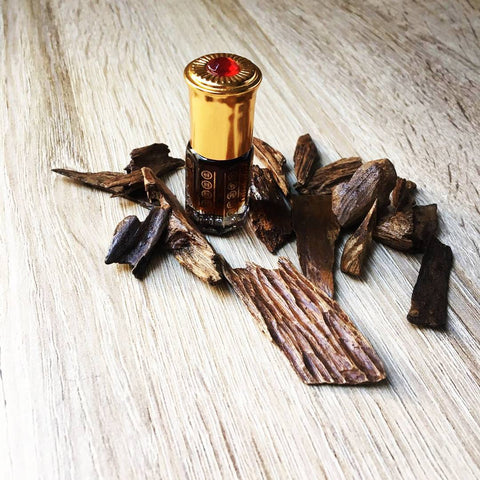 Burma Süper Kral 15 Yaşında/Eskitilmiş Ud - Premium Sınıf A+ Kalın Koyu Ud Yağı 3ML! SICAK SATIŞ!🥇