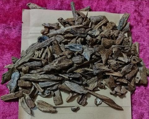 Assam Agarwood Chips Tütsü Aloeswood Vahşi Sınıf Doğal Agarwood Chip | Vahşi Assam Premium Hindi Oudh Chips Ahşap Tütsü Agarwood Oud (10g)🪵🥇