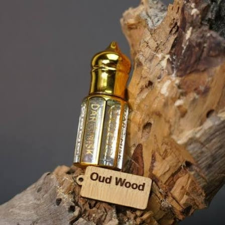 6ml Smokey Oud oil including DHL (reserved for Md Azib)...