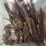 Agarwood Chips Incense Aloeswood Wild Grade Natural Agarwood Chip | Genuine Agarwood Directly From Quang Nam Province of Vietnam Natural Ant Wood Grade A++ (25g)🪵🥇